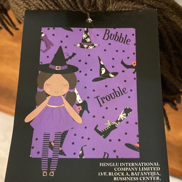 NEW! CYNTHIA ROWLEY CURIOUS KIDS WITCH FRIEND & BUBBLE TROUBLE HALLOWEEN THROW - Picture 8 of 10